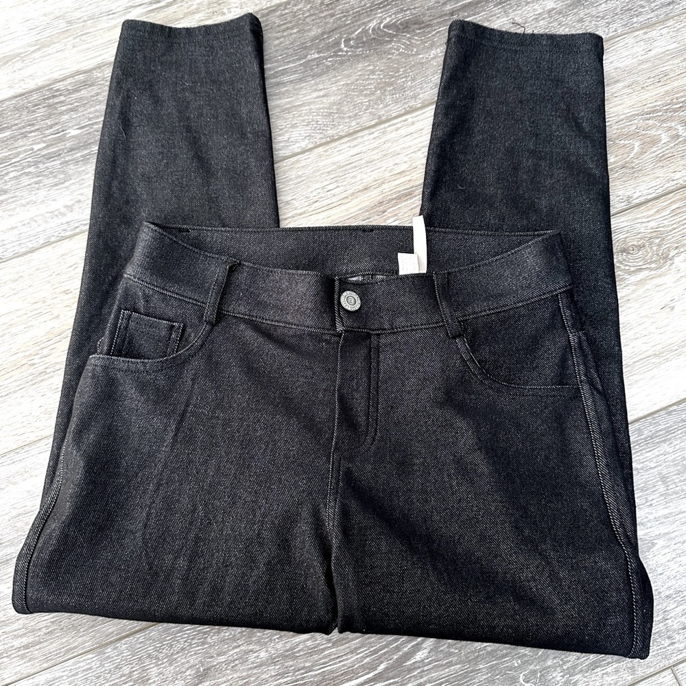🛍️ yelete black stretch pants. Excellent condition.